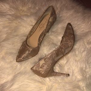 A classy chic…💕